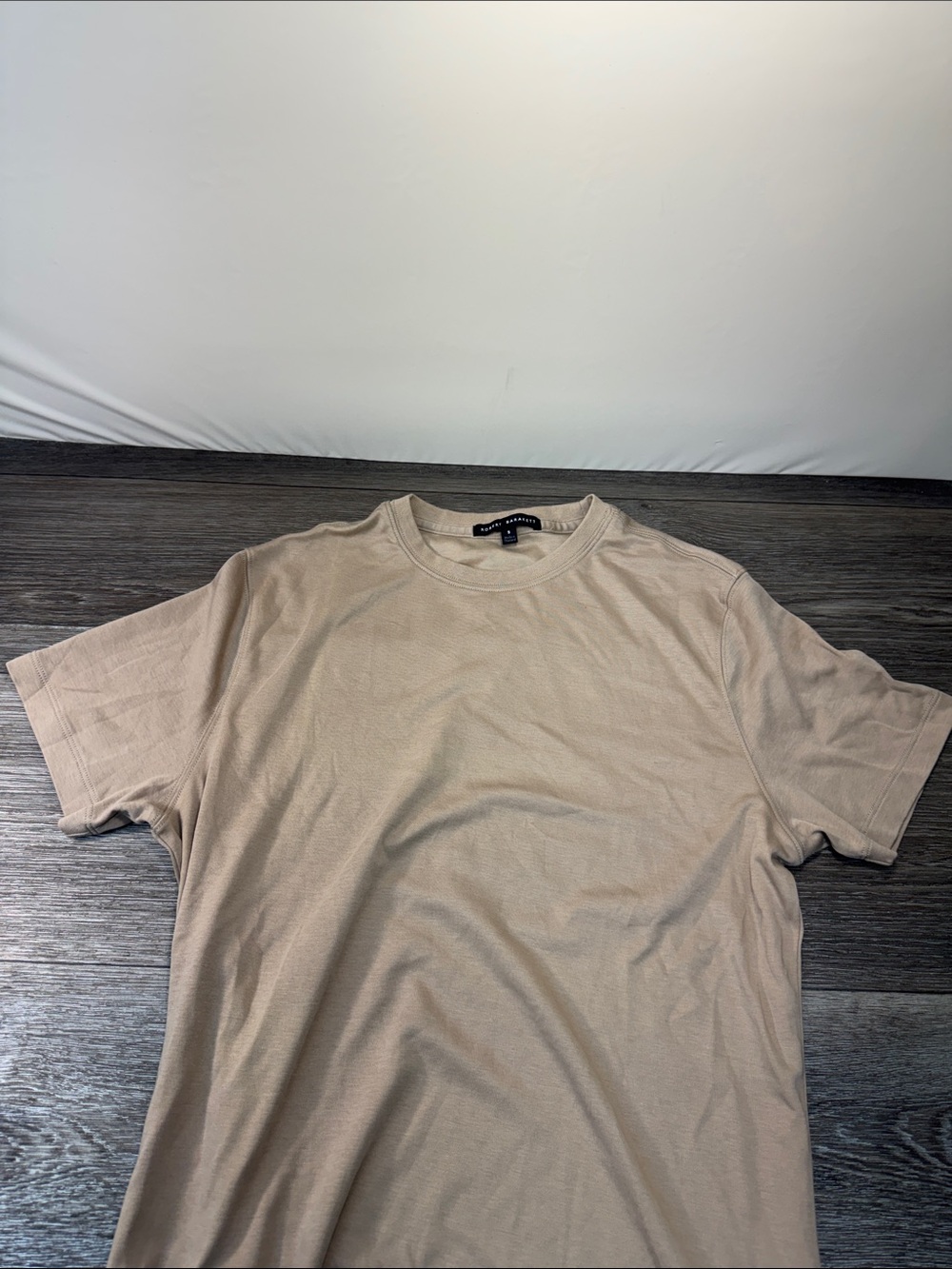 Robert Barakett Short Sleeve Crewneck Tee in Beige (small)